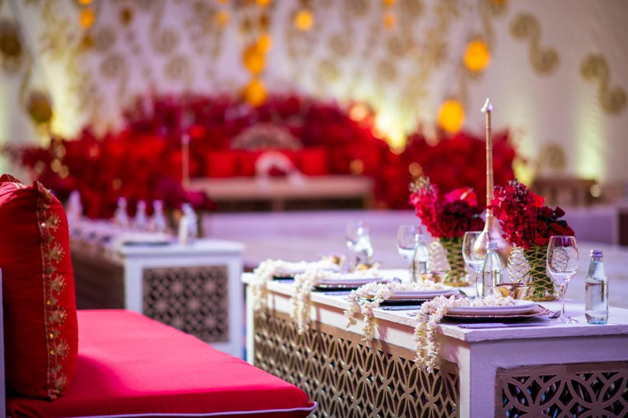 Crowne Plaza Doha - The Business Park By Ihg Hotel Exterior foto A traditional Moroccan wedding